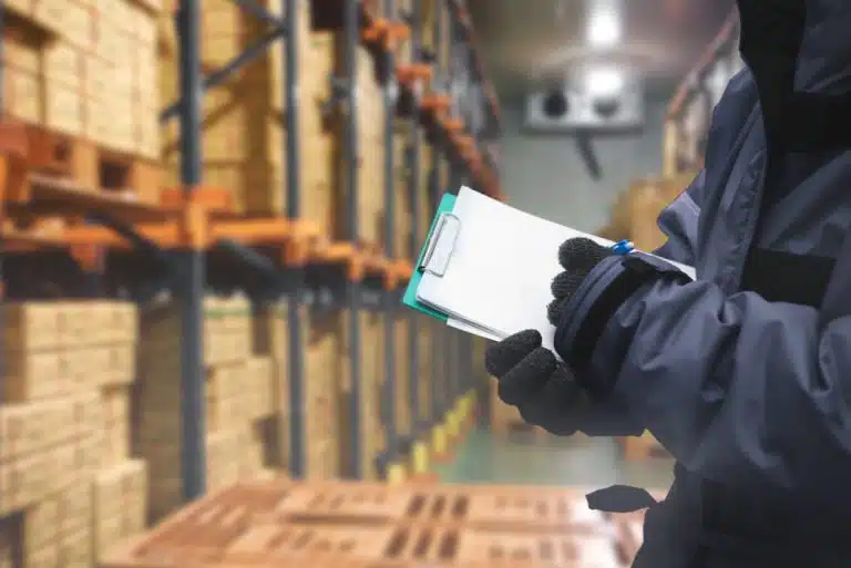 Choosing a Warehouse Management System for Your Cold Storage Warehouse 4 - manage your inventory